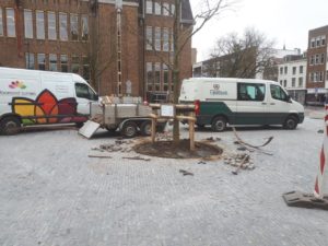 Plaatsing Cortenstaal de Neude Utrecht